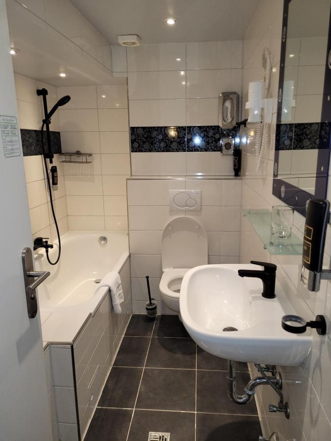 Hotel Franken An Der Messe Frankfurt am Main Kültér fotó